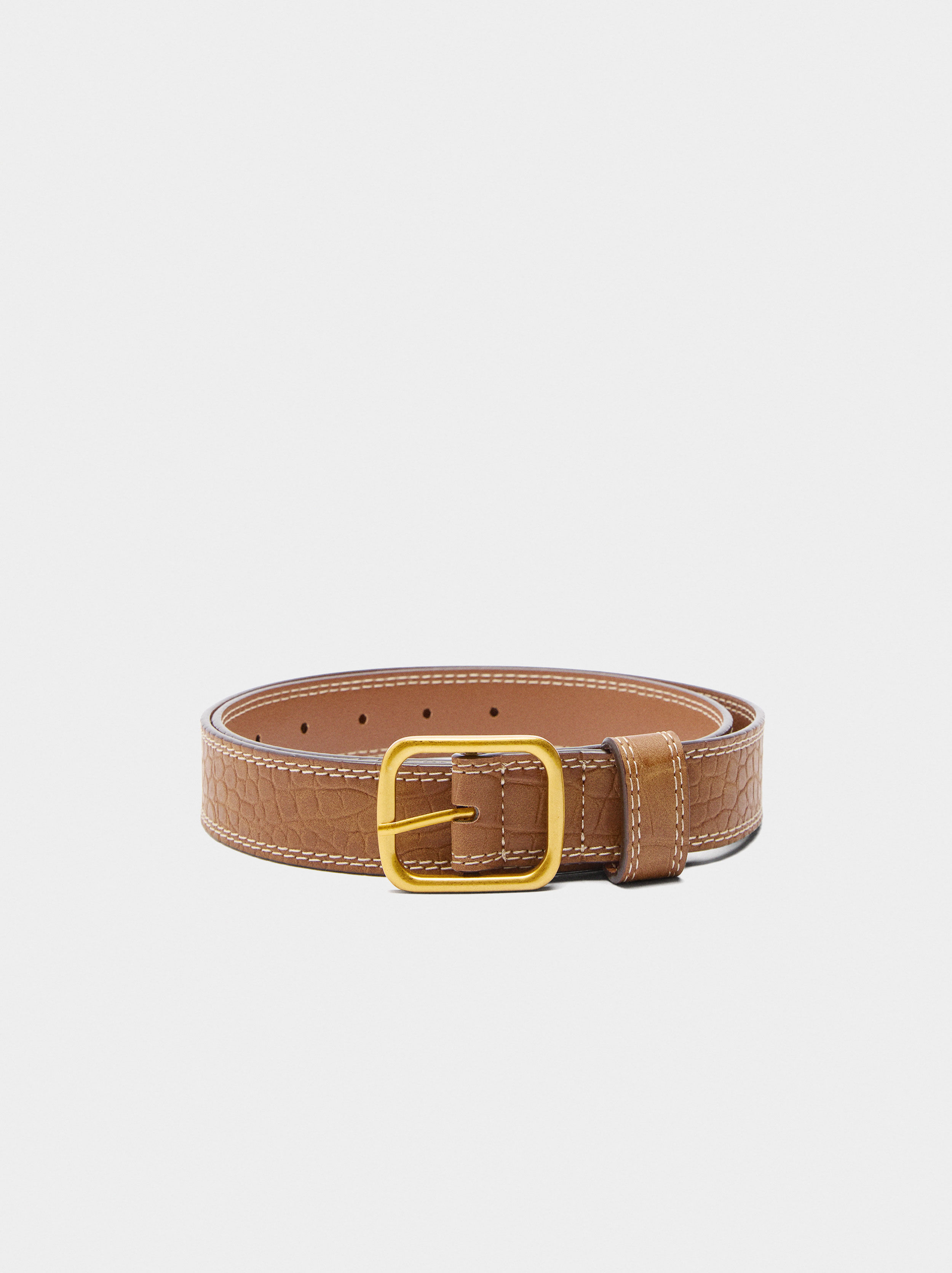 Animal-embossed belt