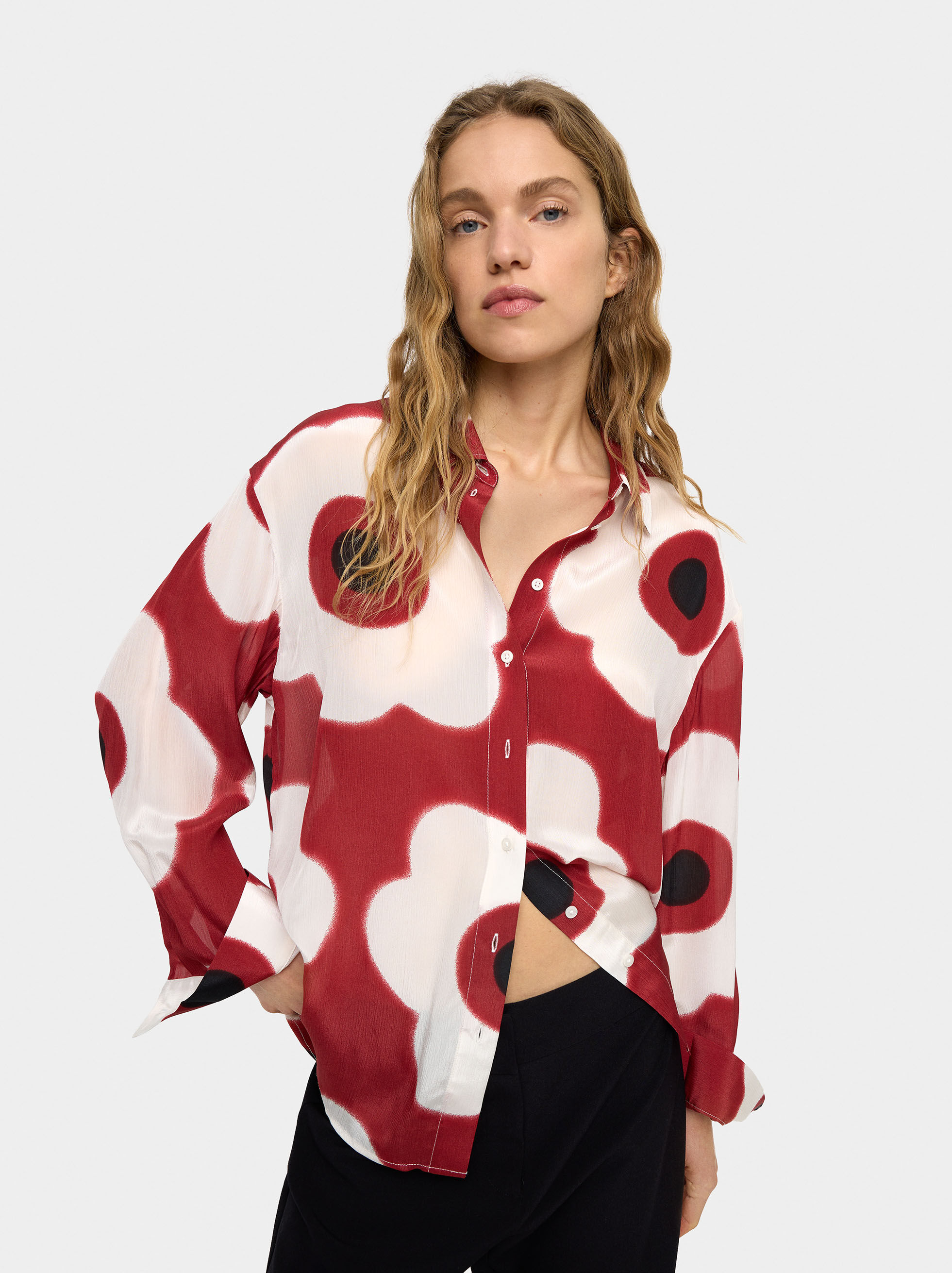 Flowing printed shirt