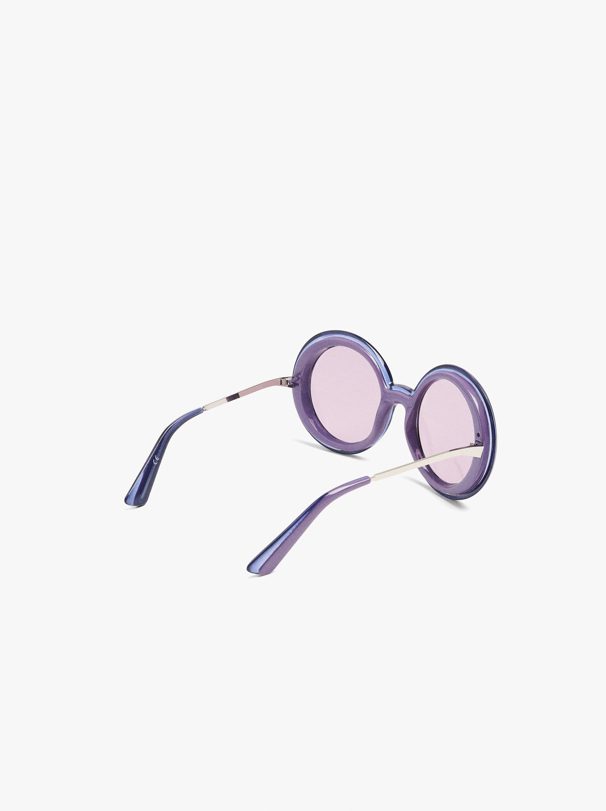 Round sunglasses
