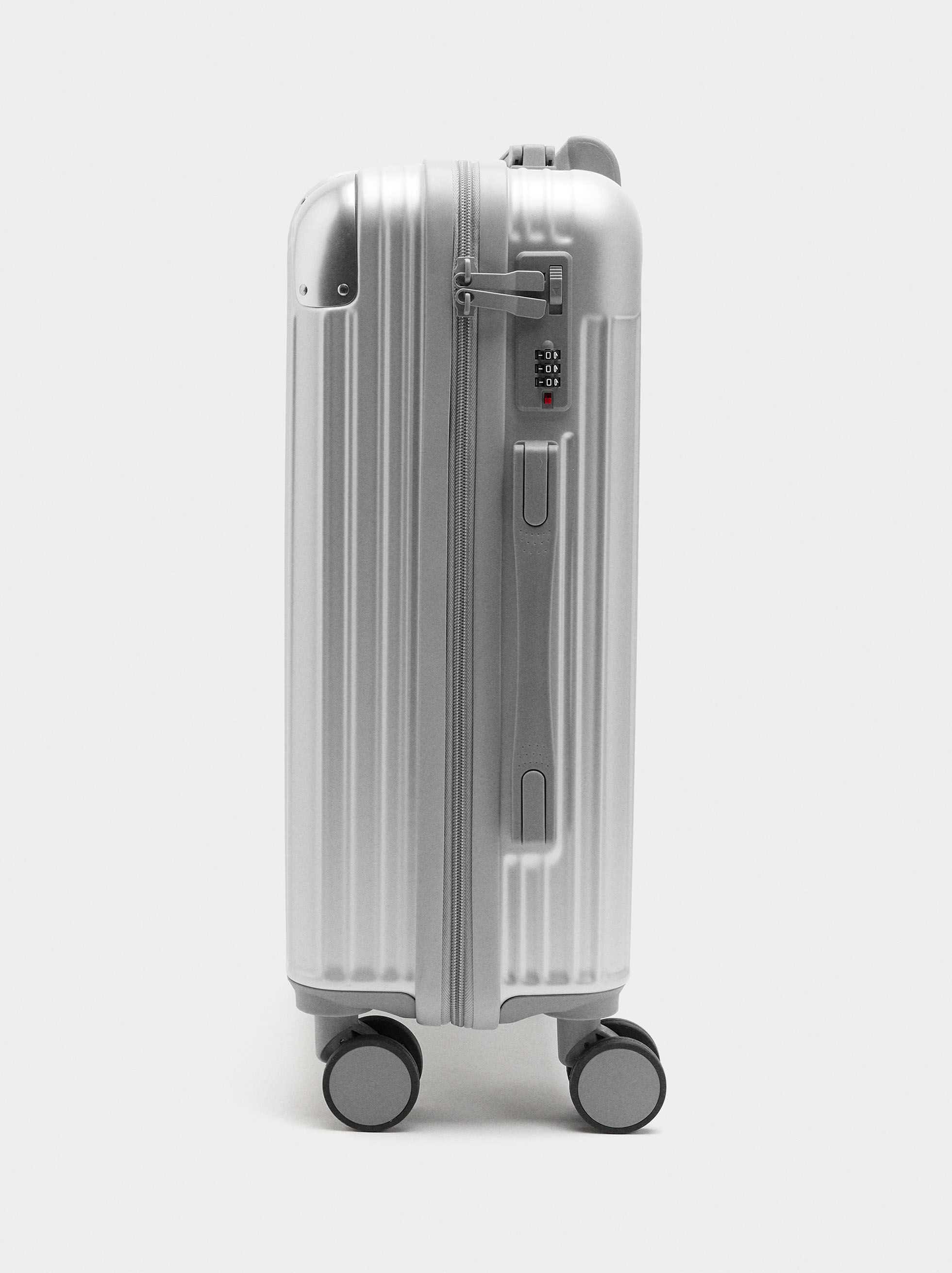 Travel Suitcase with M Texture