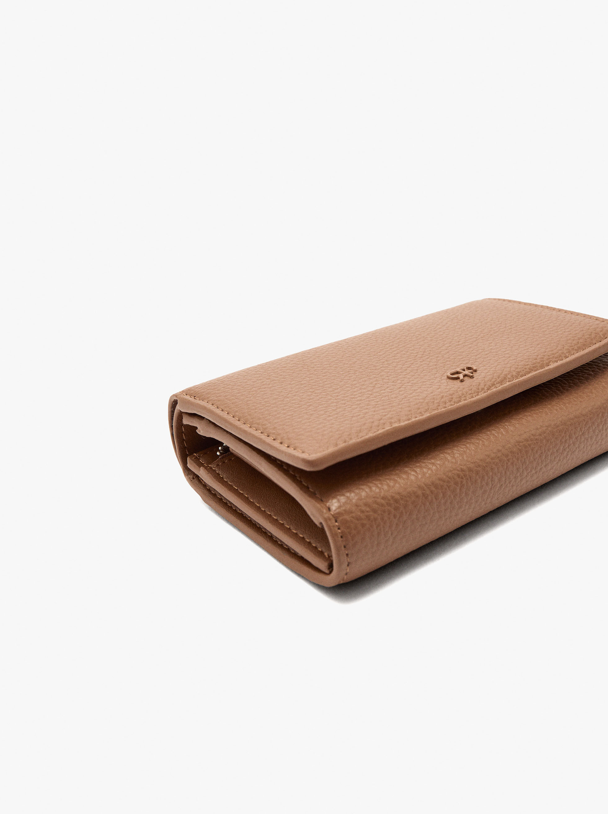Textured Coin Purse with Flap