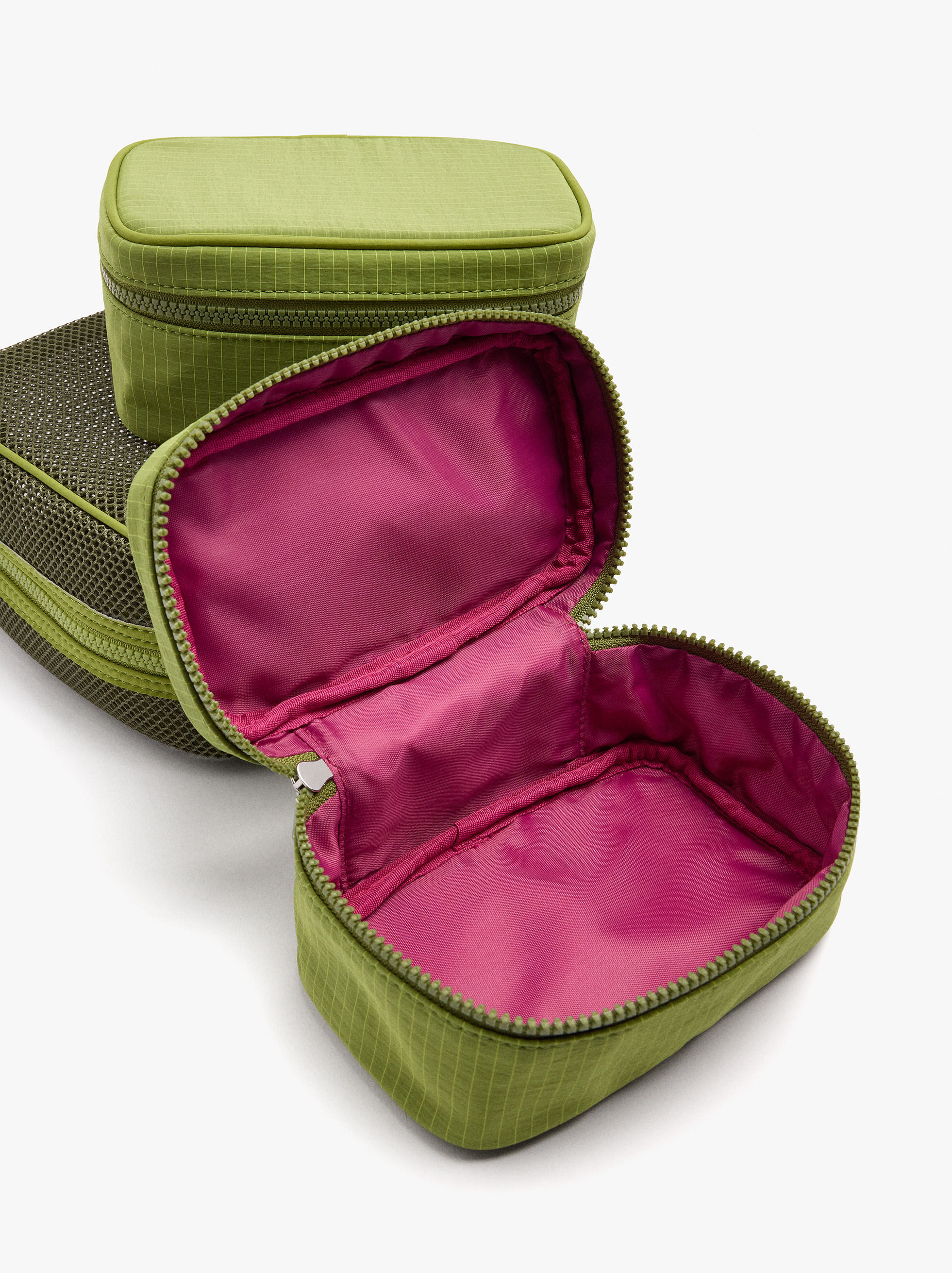Mesh Travel Kit with Pouches